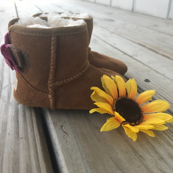 baby ugg boots size 4